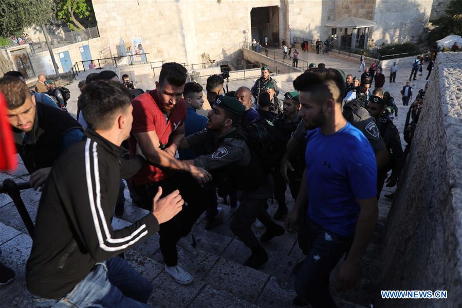 MIDEAST-JERUSALEM-PROTEST