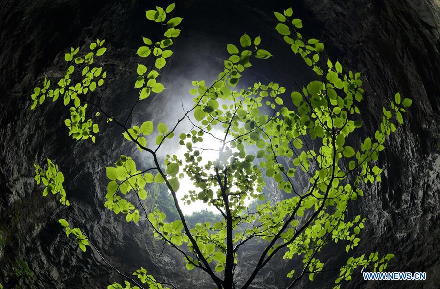 #CHINA-HUBEI-XUAN'EN-SINKHOLE (CN)