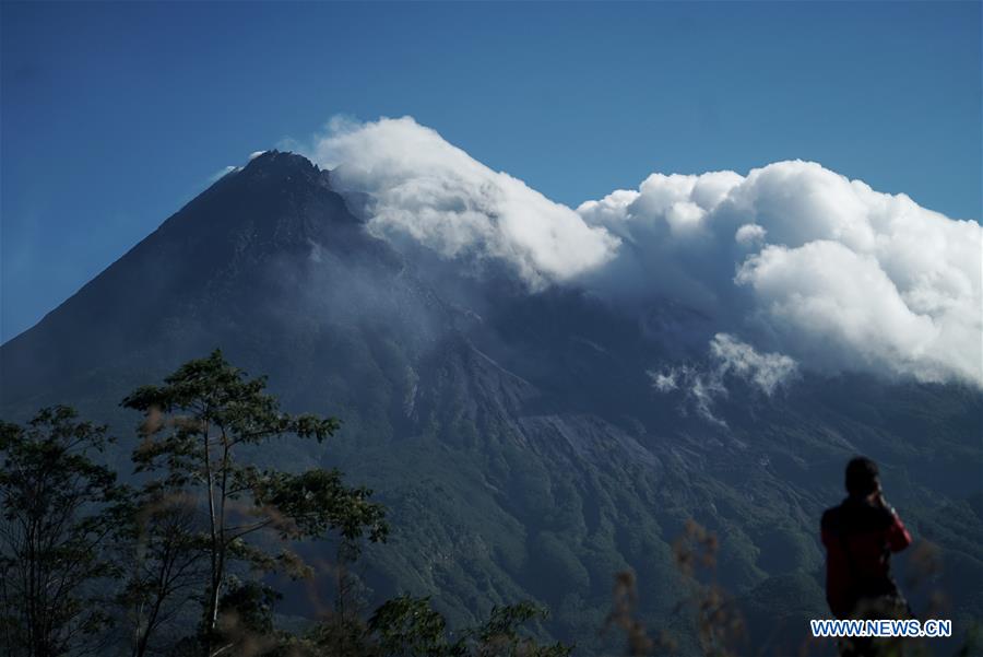 INDONESIA-YOGYAKARTA-MOUNT MERAPI-ERUPTION