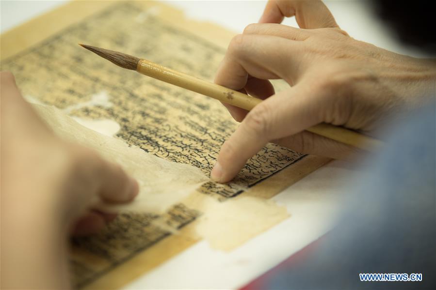 CHINA-HANGZHOU-ANCIENT BOOK RESTORATION (CN)
