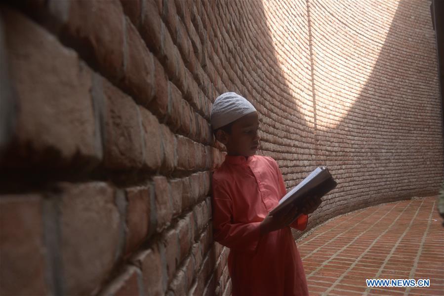 BANGLADESH-DHAKA-MOSQUE