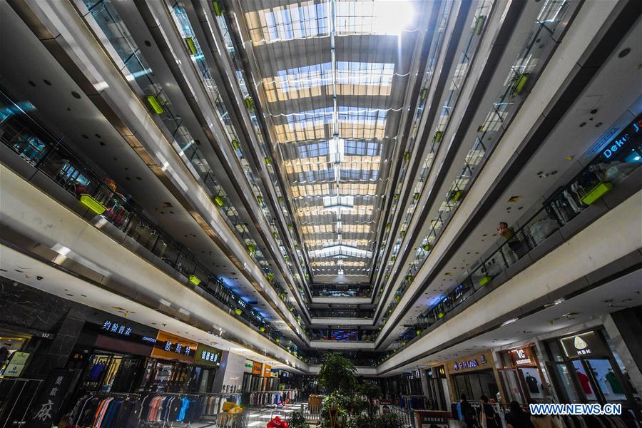 CHINA-ZHEJIANG-PUYUAN-TOWN-SWEATER(CN)