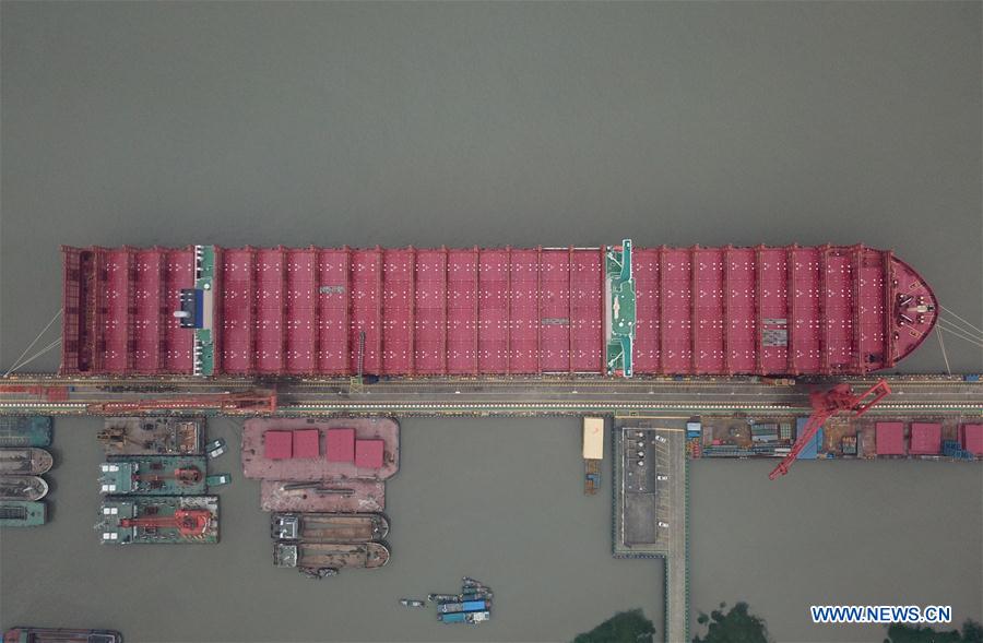 CHINA-SHANGHAI-CONTAINER SHIP(CN)