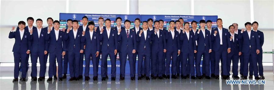 (SP)SOUTH KOREA-SEOUL-SOCCER-WORLD CUP-NATIONAL TEAM-DEPARTURE