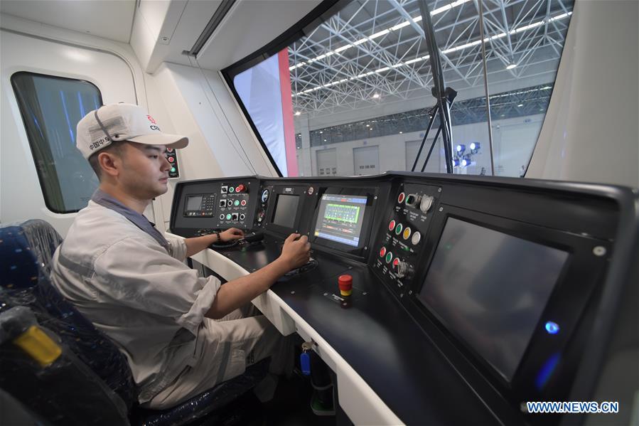 Xinhua Headlines: China's Zhuzhou -- from cradle of Chinese locomotives to world-class rail innovation hub