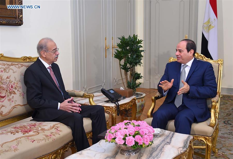 EGYPT-CAIRO-PM-RESIGNATION