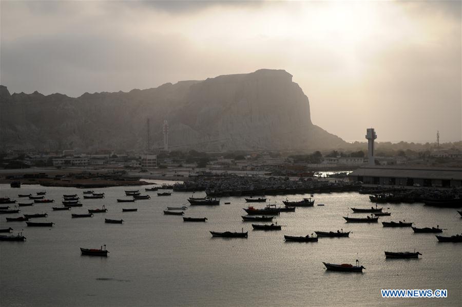 Xinhua Headlines: Economic corridor changes Pakistan's business, economic landscape