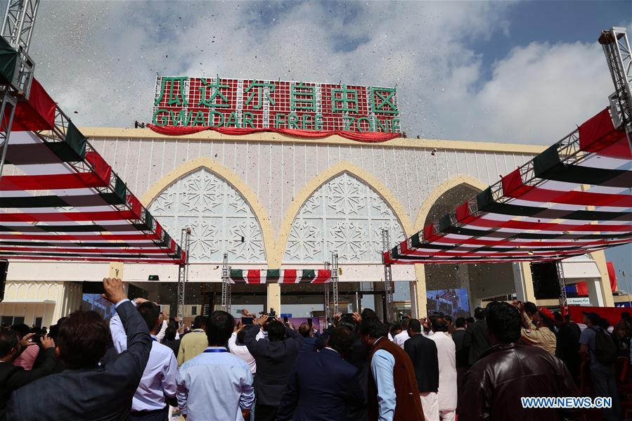 Xinhua Headlines: Economic corridor changes Pakistan's business, economic landscape