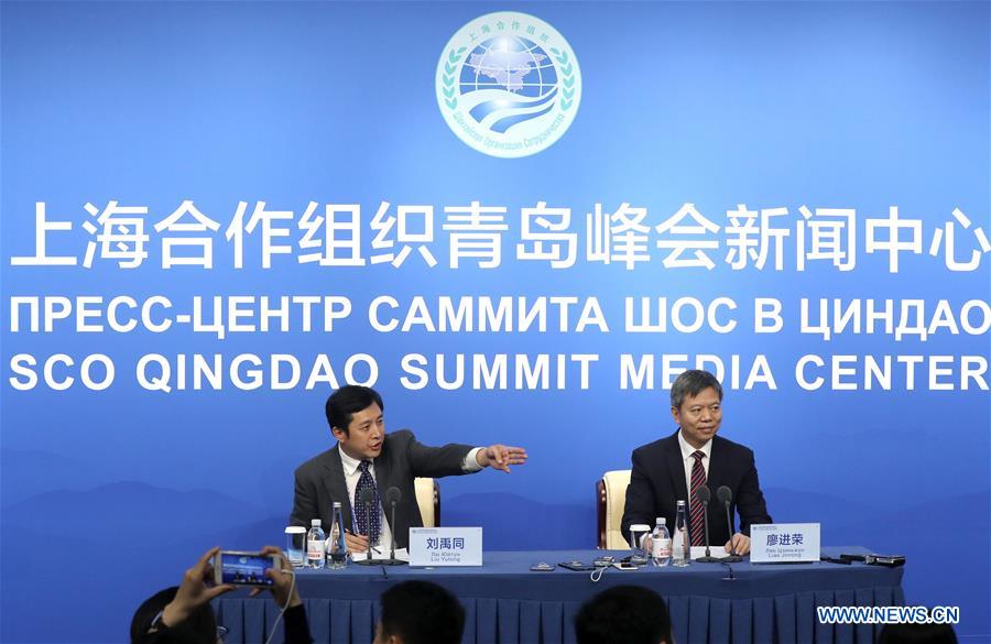 (SCO SUMMIT) CHINA-QINGDAO-SCO-SECURITY-COOPERATION-PRESS CONFERENCE (CN)
