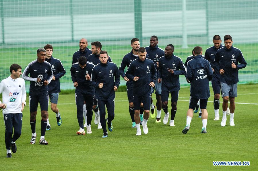 (SP)RUSSIA-MOSCOW-SOCCER-WORLD CUP-FRANCE-TRAINING