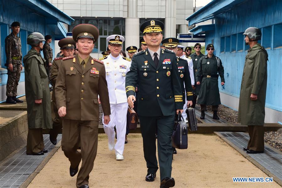 DPRK-PANMUNJOM-SOUTH KOREA-MILITARY TALKS