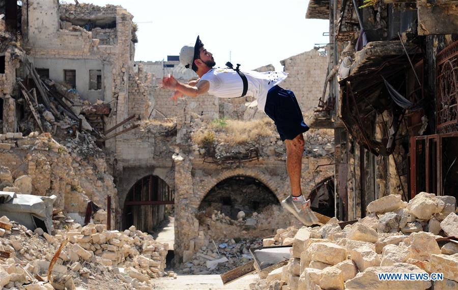 SYRIA-ALEPPO-PARKOUR-FEATURE