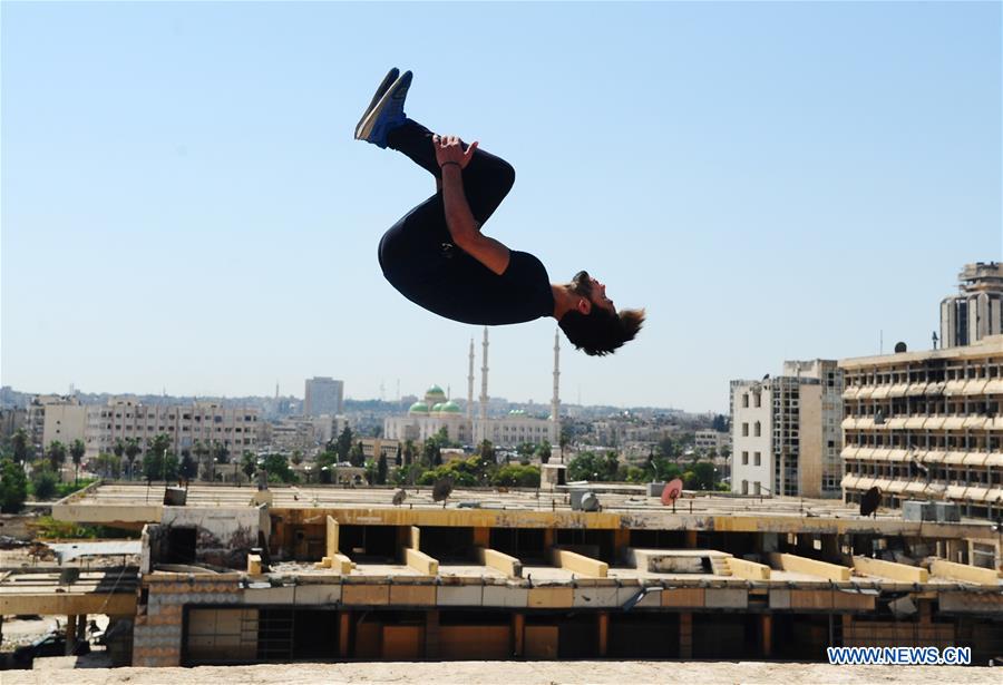 SYRIA-ALEPPO-PARKOUR-FEATURE