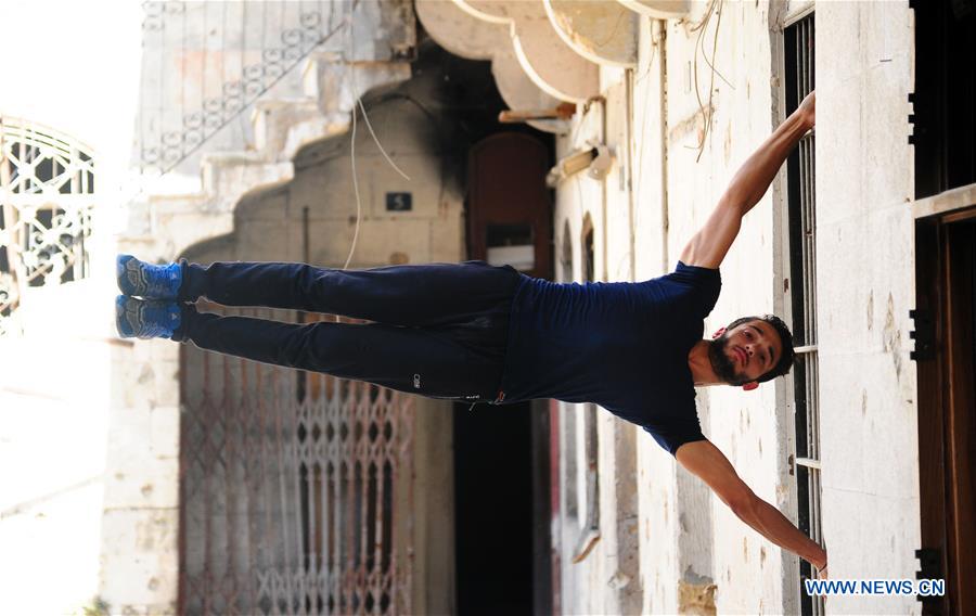 SYRIA-ALEPPO-PARKOUR-FEATURE
