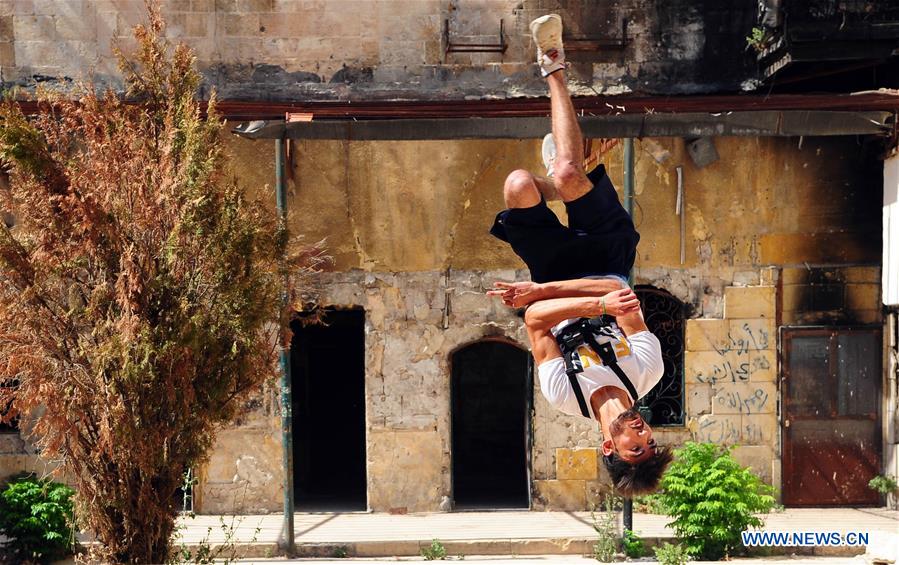 SYRIA-ALEPPO-PARKOUR-FEATURE