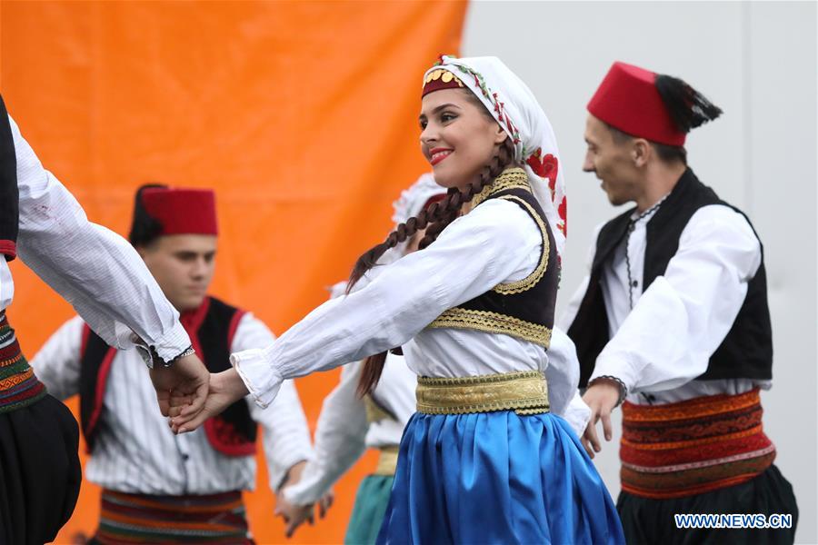 Annual folklore review held in Sarajevo - Xinhua | English.news.cn