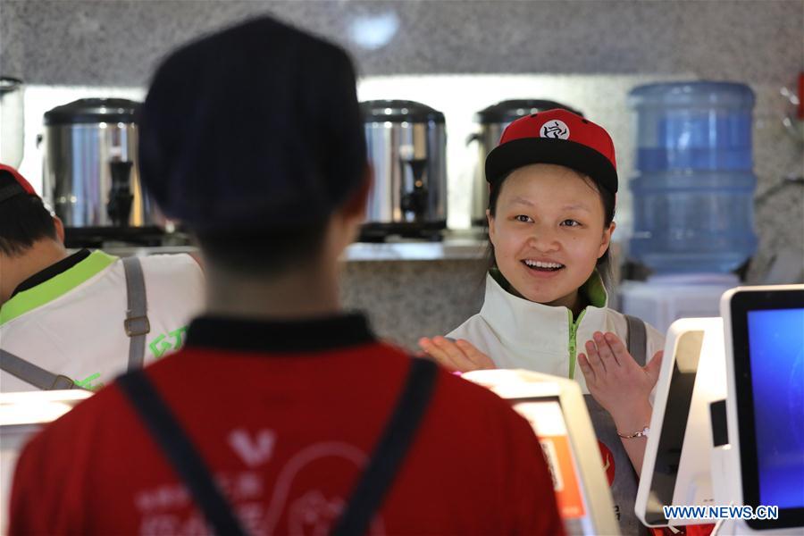 CHINA-GUIZHOU-BEVERAGE STALL-DEAF EMPLOYEES (CN)