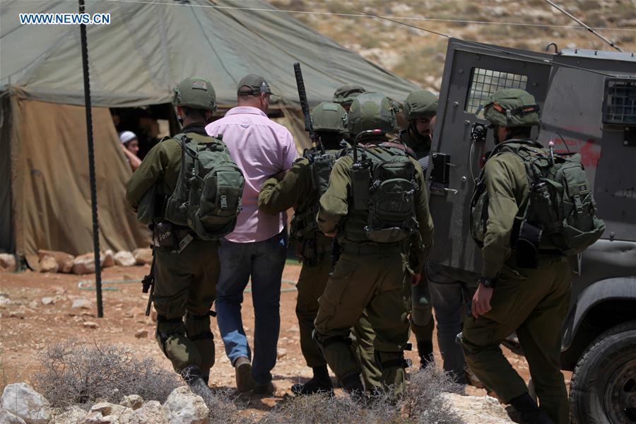 MIDEAST-HEBRON-MILITARY