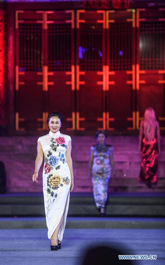 CHINA-LIAONING-QIPAO-MODEL COMPETITION(CN)