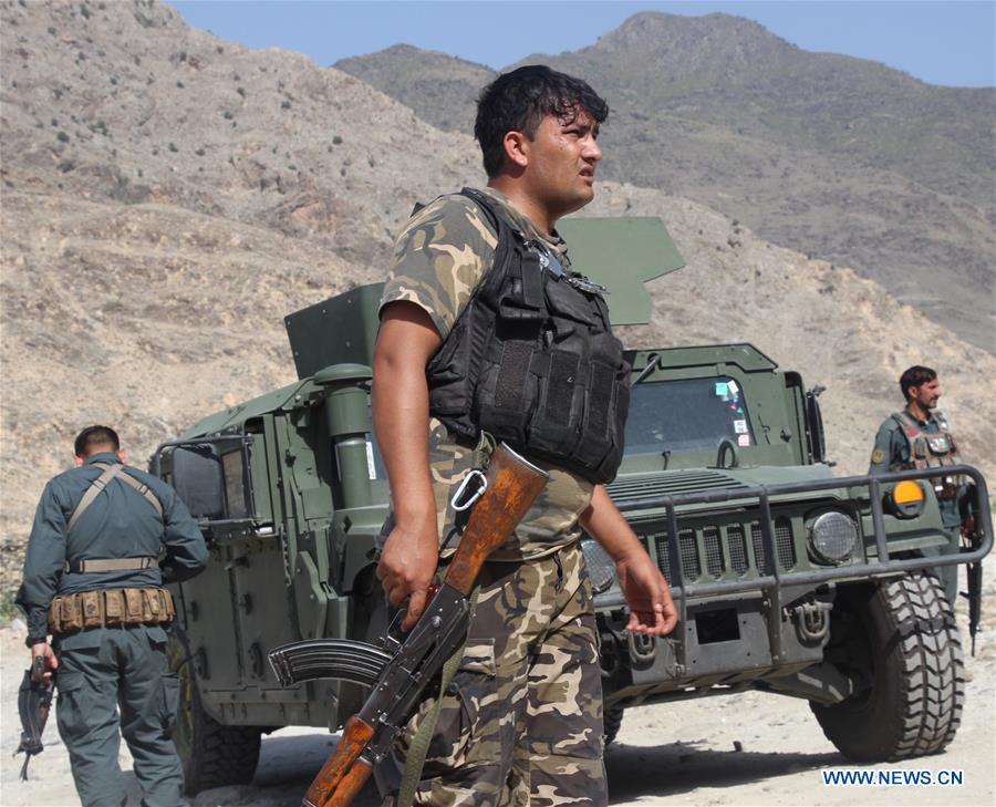 AFGHANISTAN-KUNAR-SUICIDE ATTACK-LOCAL POLICE
