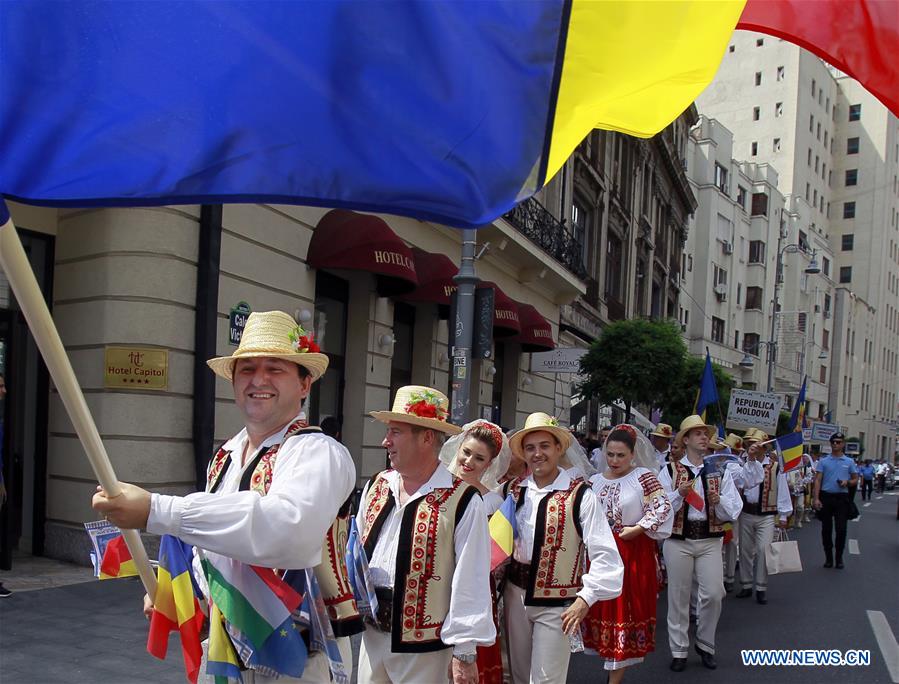 ROMANIA-BUCHAREST-FOLKLORE FESTIVAL