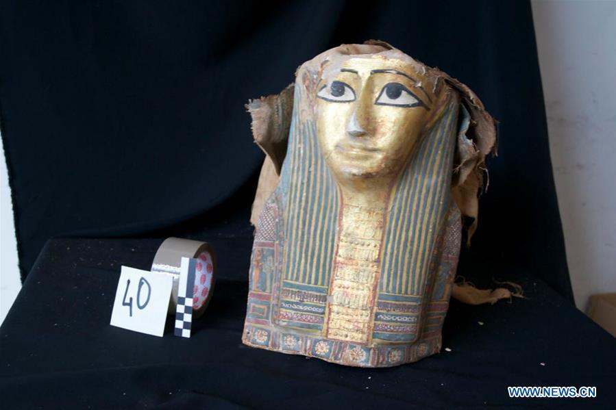 EGYPT-CAIRO-SMUGGLED ARTIFACTS-RETRIEVAL