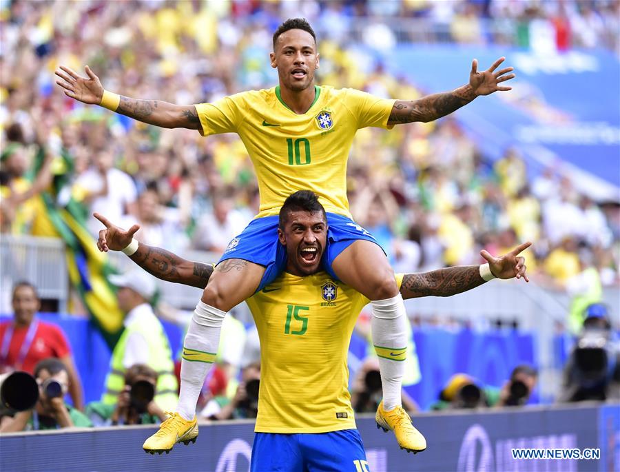 Brasil 22/23 Local V. Jugador | Neymar Jr. 10