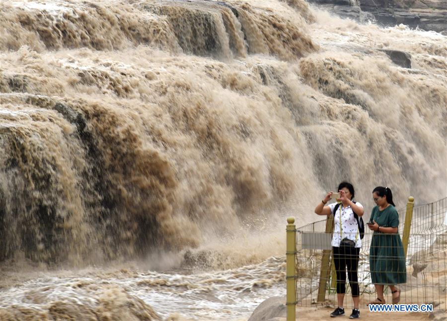 #CHINA-YELLOW RIVER-HUKOU WATERFALL (CN) 