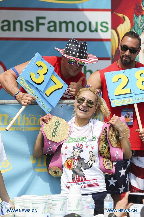 U.S.-NEW YORK-HOT DOG EATING CONTEST