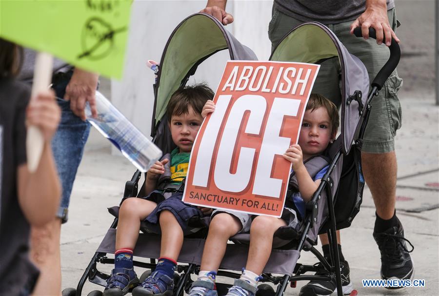 U.S.-LOS ANGELES-PROTEST-FAMILY SEPARATION