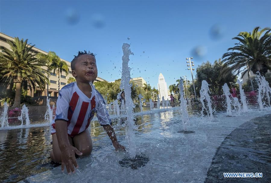 U.S.-LOS ANGELES-HEATWAVE