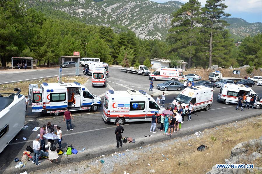 TURKEY-ANTALYA-BUS-ACCIDENT-CHINESE TOURISTS