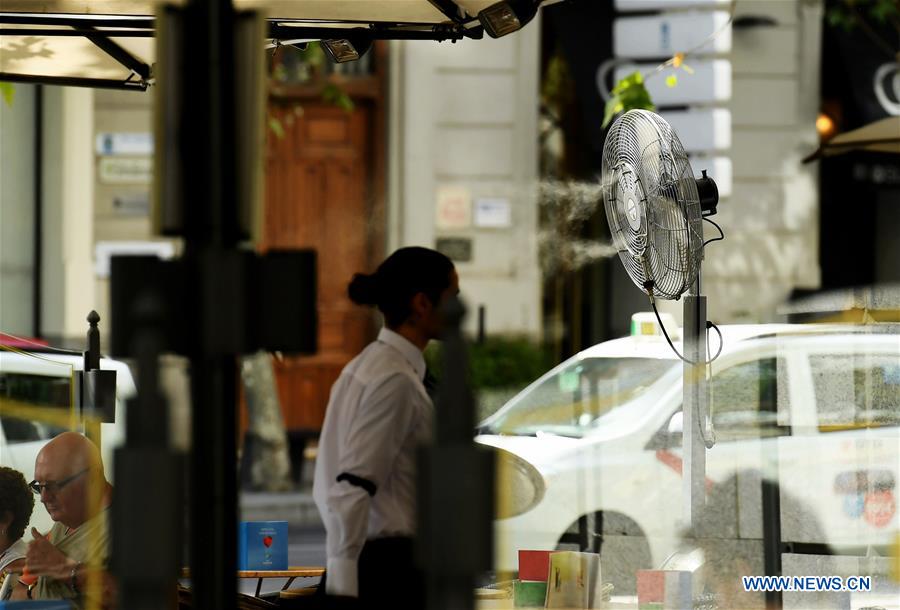 SPAIN-MADRID-HEATWAVE