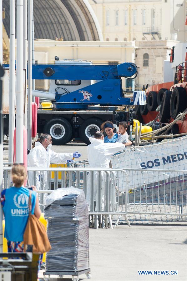 MALTA-SENGLEA-HUMANITARIAN VESSEL-MIGRANTS-DOCKING