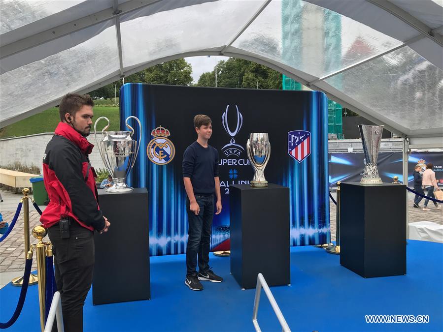 (SP)ESTONIA-TALLINN-FOOTBALL-UEFA SUPER CUP-FAN ZONE