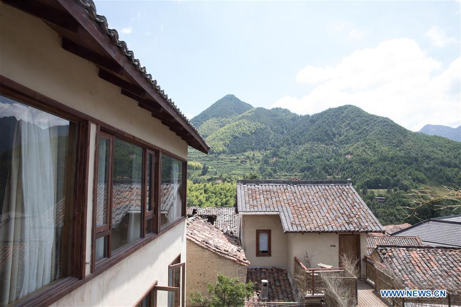 CHINA-ZHEJIANG-LISHUI-GUESTHOUSE (CN)