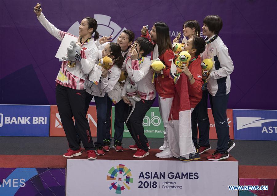 (SP)INDONESIA- JAKARTA-ASIAN GAMES-BADMINTON-WOMEN'S DOUBLES-FINAL