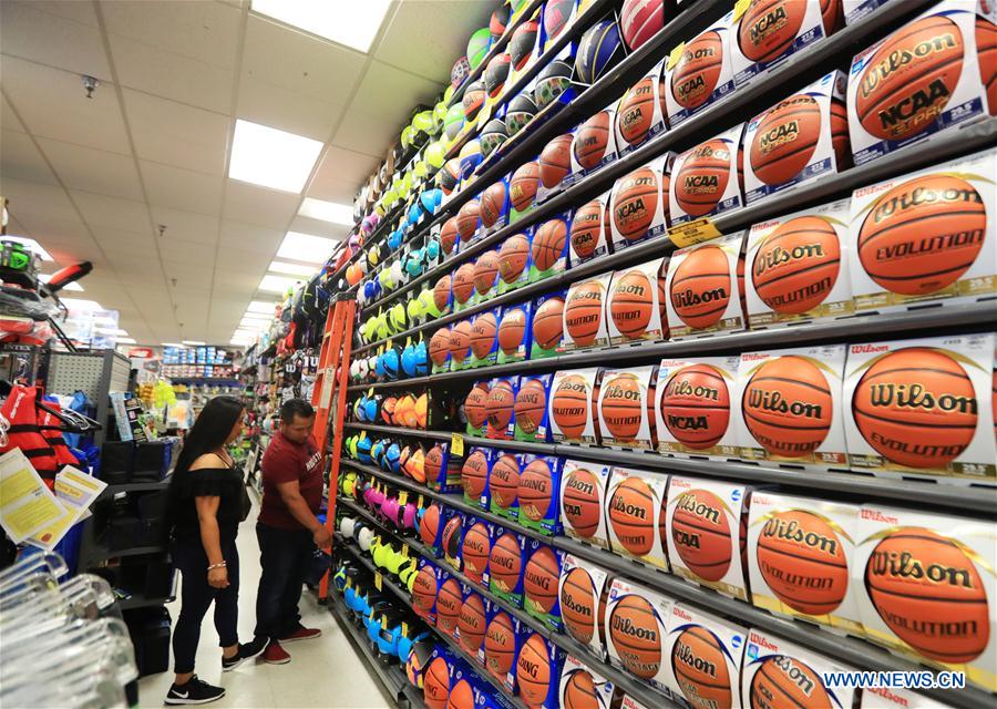 Xinhua Headlines: Americans refuse to live a "life of tariffs"