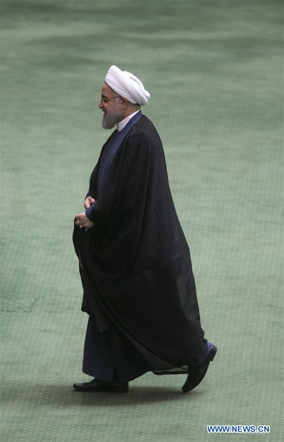IRAN-TEHRAN-ROUHANI-ECONOMY-PARLIAMENT