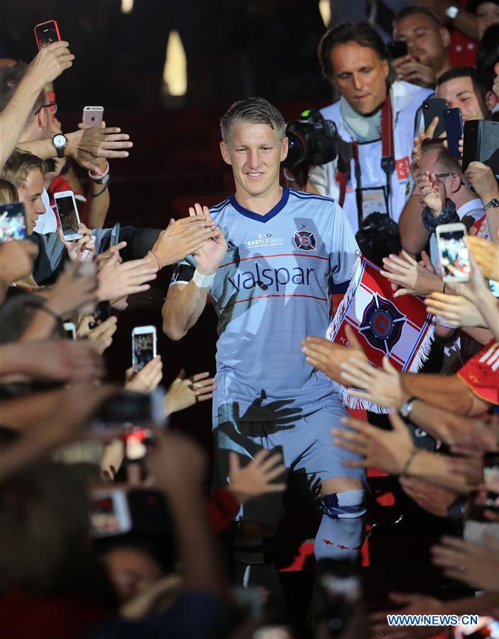 (SP)GERMANY-MUNICH-SOCCER-SCHWEINSTEIGER-FAREWELL MATCH-BAYERN MUNICH VS CHICAGO FIRE