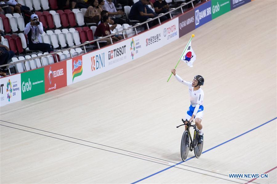 (SP)INDONESIA-JAKARTA-ASIAN GAMES-CYCLING TRACK-MEN'S 4000M INDIVIDUAL PURSUIT