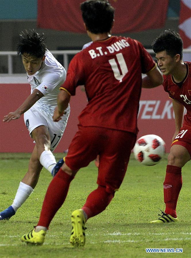 (SP)INDONESIA-BEKASI-ASIAN GAMES-MEN'S FOOTBALL-SEMIFINAL-VIETNAM VS SOUTH KOREA