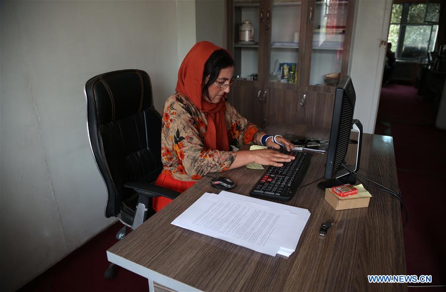 AFGHANISTAN-KABUL-FEMALE JOURNALIST-NEWSPAPER