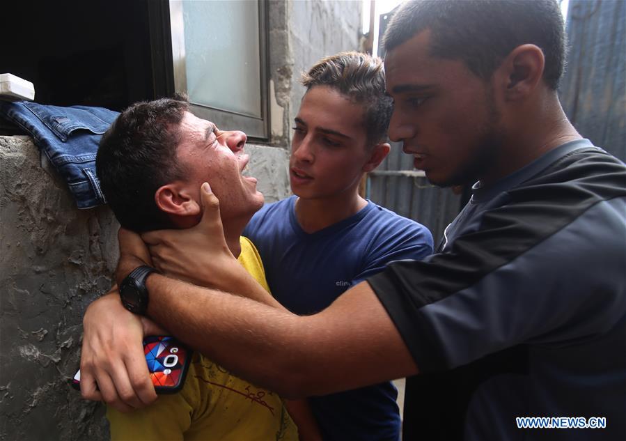 MIDEAST-GAZA-FUNERAL