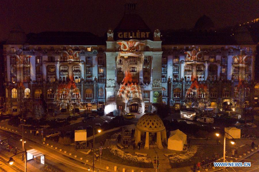 Xinhua Headlines: Chinese tourists swarm to Europe to explore uncharted places, culture