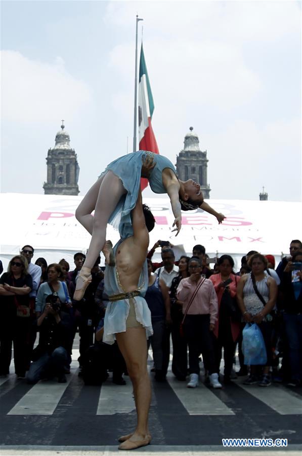 MEXICO-MEXICO CITY-CULTURAL PROGRAM-DANCE
