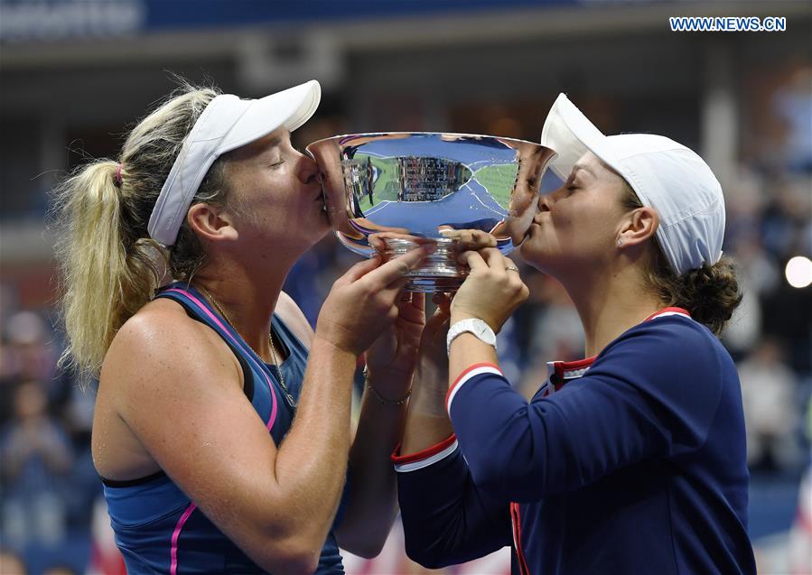 (SP)US-NEW YORK-TENNIS-US OPEN-WOMEN'S DOUBLES-FINAL