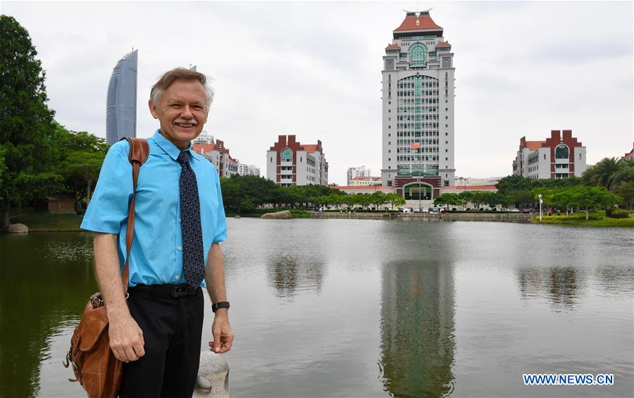 Xinhua Headlines: An American's love affair with a Chinese city