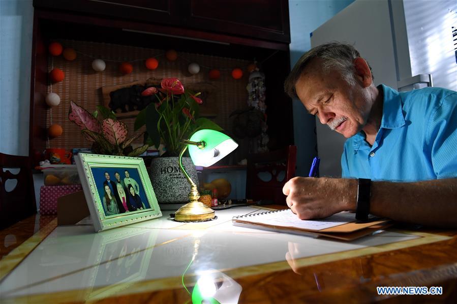 Xinhua Headlines: An American's love affair with a Chinese city