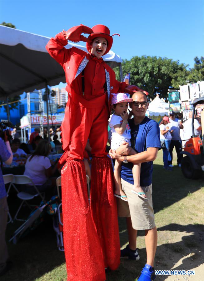 Long Beach Lobster Festival marked in LA Xinhua English.news.cn